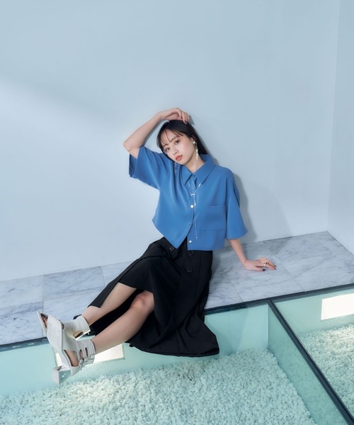 HARE(ハレ)の「トロミショートシャツ(HARE)(シャツ/ブラウス・レディース・ブラック/ベージュ/ブルー/ボルドー/グリーン系その他・FREE)」の9枚目の写真