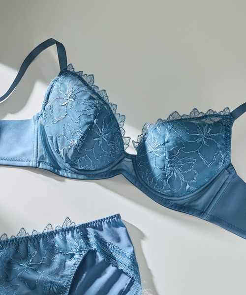 小さく見せるブラ ミニマイザーブラ レース（ブラジャー）｜une nana