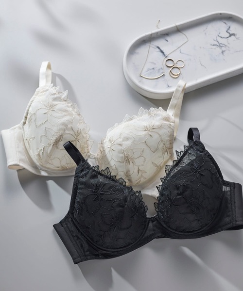 小さく見せるブラ ミニマイザーブラ レース（ブラジャー）｜une nana