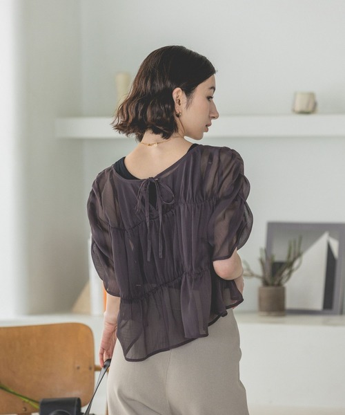 すーら★ページ eL（エル）の「【eL】Sheer Shirring Pullover/194475（シャツ