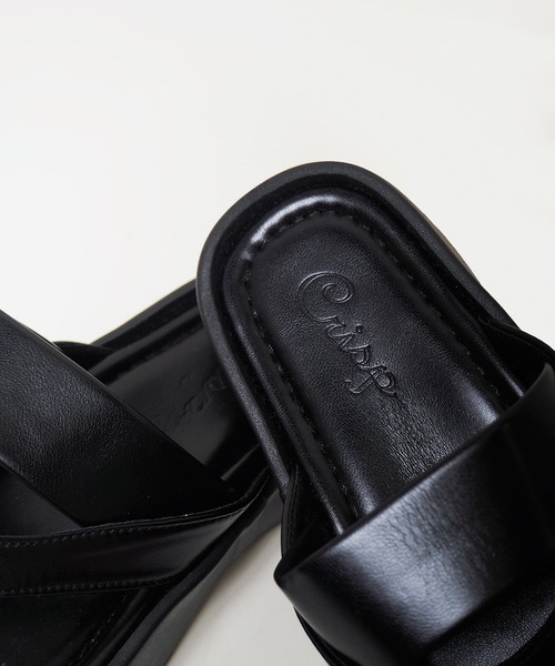 Crisp（クリスプ）の「プラットフォームトングサンダル（サンダル・レディース・ブラック/アイボリー・36/37/38）」の7枚目の写真