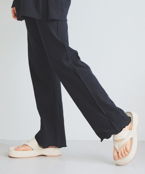 Crisp（クリスプ）の「プラットフォームトングサンダル（サンダル・レディース・ブラック/アイボリー・36/37/38）」の17枚目の写真