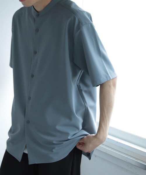 SENSE OF PLACE by URBAN RESEARCH（センスオブプレイスバイアーバンリサーチ）の「『セットアップ対応』『イージーケア』バンドカラールーズシャツ(5分袖)（シャツ/ブラウス・メンズ・ホワイト/ブラック/ブラウン/ブルー・MEDIUM/LARGE）」の18枚目の写真