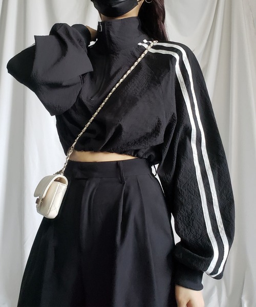 me+em select（ミームセレクト）の「【 裾が絞れる２WAY 】サイドラインハーフジップショートプルオーバー（ブルゾン・レディース・ホワイト/ブラック/ピンク・FREE）」の15枚目の写真