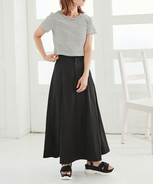 MAJESTIC LEGON(マジェスティックレゴン)の「クロップド半袖Tee(Tシャツ/カットソー・レディース・オフホワイト/ホワイト系その他/ブラック/イエロー系その他/レッド系その他2/ピンク・MEDIUM)」の20枚目の写真