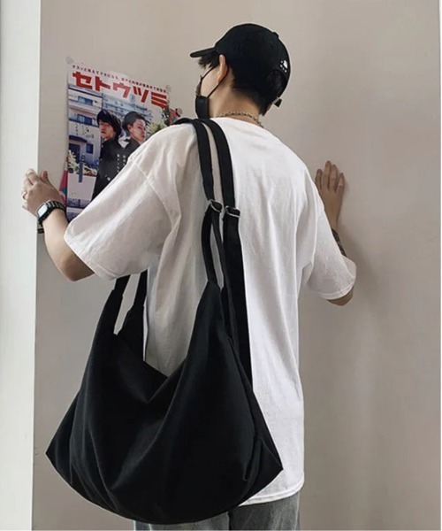 STYLE NUMBER(スタイルナンバー)の「【 STYLE NUMBER / スタイルナンバー 】 ビッグキャンバスショルダーバッグ(アジャスター付き)(ショルダーバッグ・メンズ・オフホワイト/カーキ/ブラック/オレンジ・FREE)」の17枚目の写真