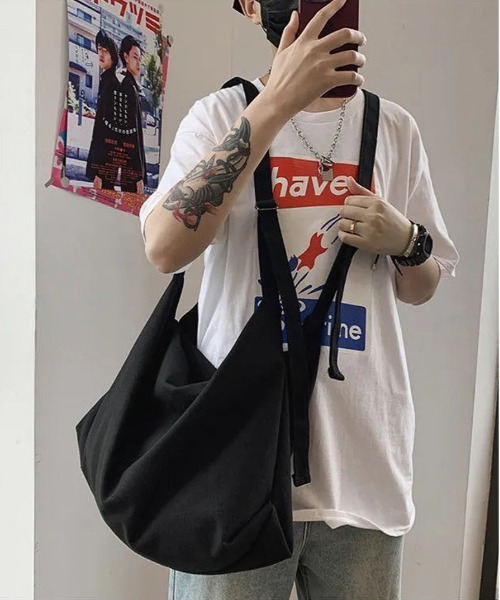 STYLE NUMBER(スタイルナンバー)の「【 STYLE NUMBER / スタイルナンバー 】 ビッグキャンバスショルダーバッグ(アジャスター付き)(ショルダーバッグ・メンズ・オフホワイト/カーキ/ブラック/オレンジ・FREE)」の22枚目の写真
