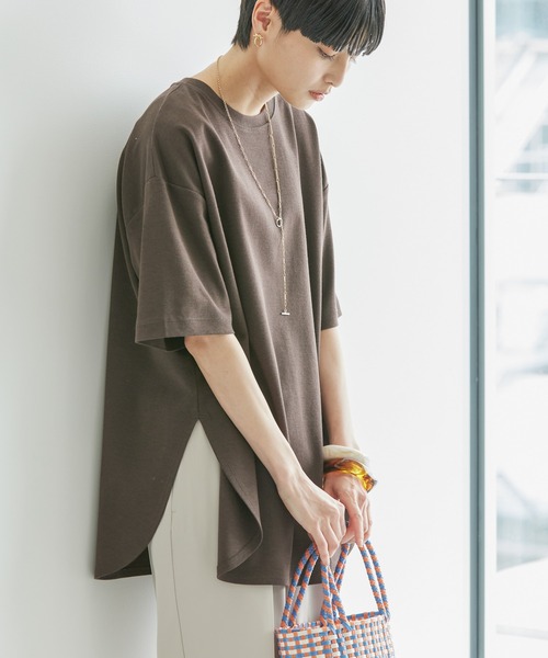 AMERICAN HOLIC（アメリカンホリック）の「抗菌防臭　Daily!　裾ラウンドカットチュニック①（チュニック・レディース・オフホワイト/ブラック/グレイッシュベージュ/ブラウン・M/L）」の3枚目の写真