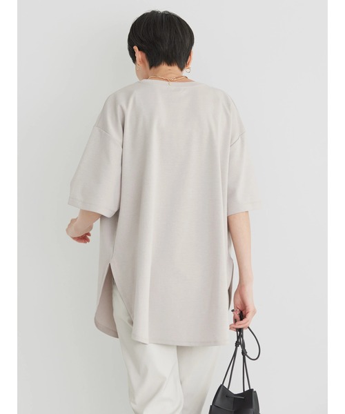 AMERICAN HOLIC（アメリカンホリック）の「抗菌防臭　Daily!　裾ラウンドカットチュニック①（チュニック・レディース・オフホワイト/ブラック/グレイッシュベージュ/ブラウン・M/L）」の7枚目の写真