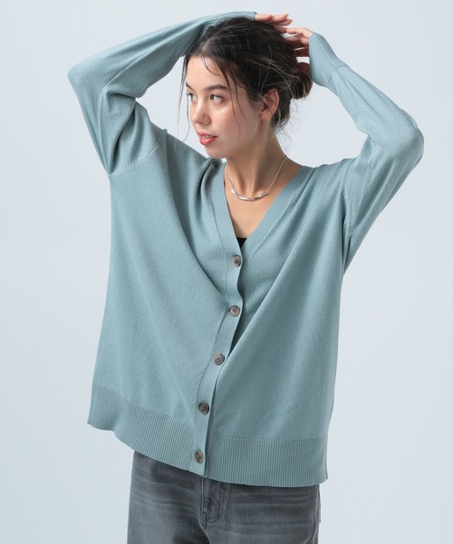 BAYFLOW（ベイフロー）の「カラーＶネックニットカーディガン（カーディガン/ボレロ・レディース・ライトブルー/イエロー/オレンジ/グレイッシュベージュ・FREE）」の3枚目の写真