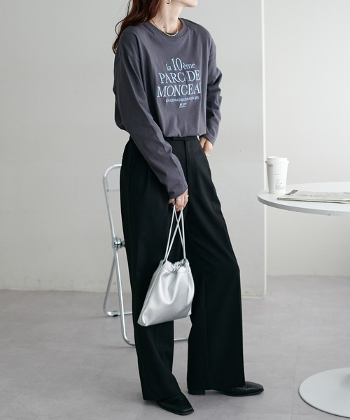 DISCOAT(ディスコート)の「クルセルロゴ刺繍ロングスリーブTシャツ(Tシャツ/カットソー・レディース・ベージュ/ホワイト/チャコールグレー/ブラウン・FREE)」の20枚目の写真