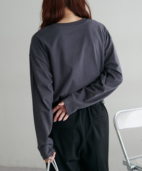 DISCOAT(ディスコート)の「クルセルロゴ刺繍ロングスリーブTシャツ(Tシャツ/カットソー・レディース・ベージュ/ホワイト/チャコールグレー/ブラウン・FREE)」の22枚目の写真