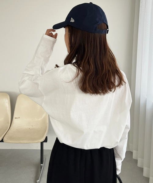 DISCOAT(ディスコート)の「クルセルロゴ刺繍ロングスリーブTシャツ(Tシャツ/カットソー・レディース・ベージュ/ホワイト/チャコールグレー/ブラウン・FREE)」の13枚目の写真