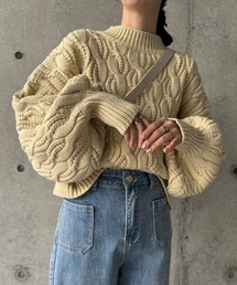 ケーブルニットプルオーバー