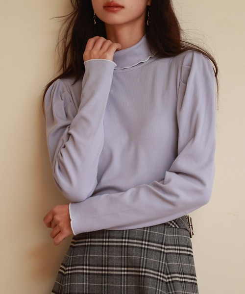 SAISON DE PAPILLON（セゾンドパピヨン）の「タートルネックリブカットソートップス（Tシャツ/カットソー・レディース・ブラック/ベージュ/ラベンダー・S/M/L）」の3枚目の写真