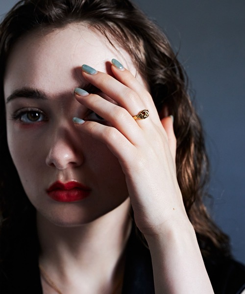 CENE（セネ）の「【CENE】セネ/ダブルノットリング（リング・レディース・ゴールド/シルバー・#9/#13/#11）」の10枚目の写真