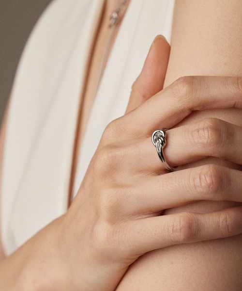 CENE（セネ）の「【CENE】セネ/ダブルノットリング（リング・レディース・ゴールド/シルバー・#9/#13/#11）」の22枚目の写真