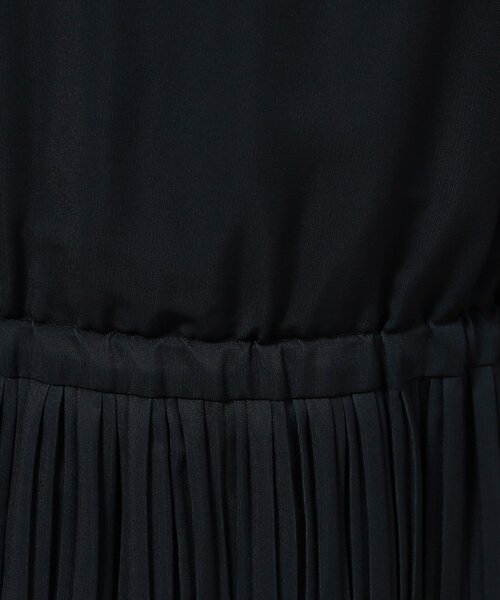SHOO・LA・RUE（シューラルー）の「◆【セレモニー/通勤】ランダムプリーツワンピース（ワンピース・レディース・ブラック系3/ブラック系5/ブルー系その他5・02/01/05/03/04）」の15枚目の写真
