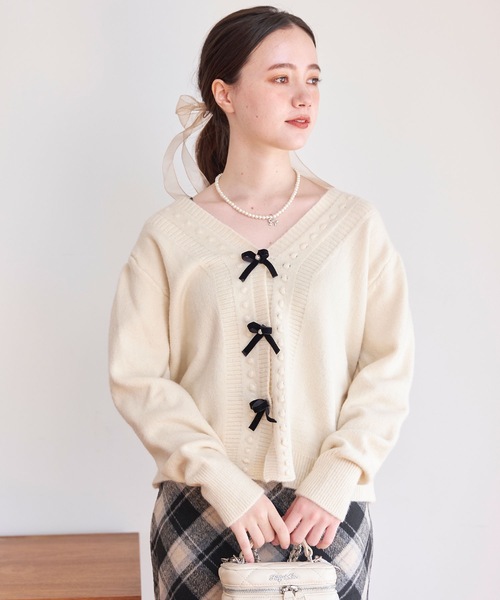 titty＆Co. PETIT（ティティアンドコープティ）の「【titty&Co.PETIT 】リボンニットカーディガン（ニット/セーター・レディース・ホワイト/ピンク・FREE）」の11枚目の写真