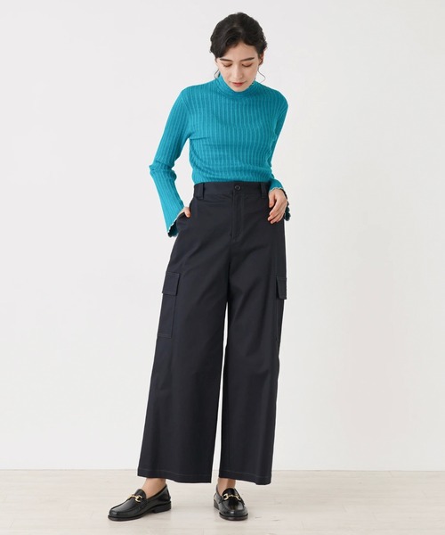 en recre(アンレクレ)の「<ストレッチ>ワイドカーゴパンツ(カーゴパンツ・レディース・ブラック/モスグリーン・2)」の15枚目の写真