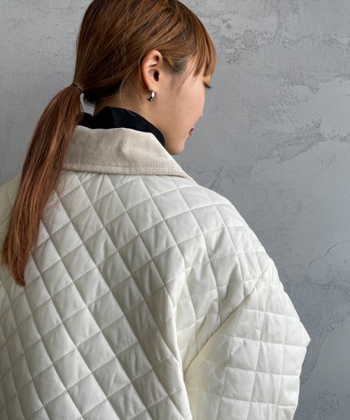 UNIVERSAL OVERALL（ユニバーサルオーバーオール）の「[UNIVERSAL OVERALL/ユニバーサルオーバーオール] 別注 衿コーデュロイ Aラインキルティングコート（ミリタリージャケット・レディース・オリーブ/アイボリー/ブラック・F）」の13枚目の写真