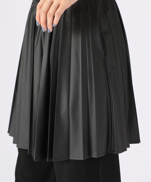 niko and...（ニコアンド）の「レザーライクレイヤードスカート（スカート・レディース・ブラック/アイボリー・FREE）」の5枚目の写真