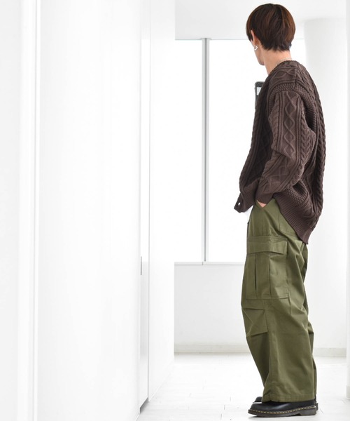 Ritzy（リッツィー）の「アラン編みニットルーズVネックカーディガン レディース メンズ（カーディガン/ボレロ・メンズ・ブラック/ブラウン/グリーン/ライトベージュ・LARGE/X-LARGE/MEDIUM）」の13枚目の写真