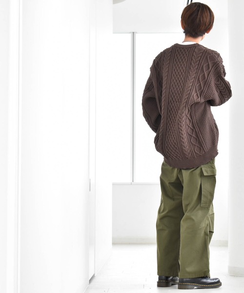 Ritzy（リッツィー）の「アラン編みニットルーズVネックカーディガン レディース メンズ（カーディガン/ボレロ・メンズ・ブラック/ブラウン/グリーン/ライトベージュ・LARGE/X-LARGE/MEDIUM）」の14枚目の写真