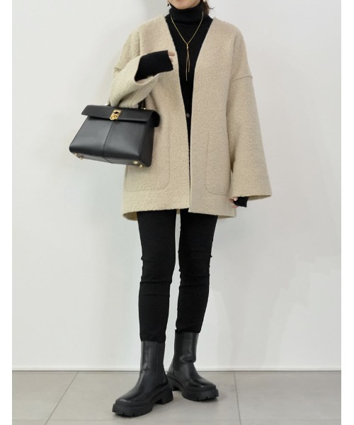 Re:EDIT（リエディ）の「[2WAY]リバーシブルフェイクウールorシープライクボアノーカラーミドルコート（ノーカラージャケット・レディース・モカ/ブラック/グレー/ライトベージュ・MEDIUM/LARGE）」の15枚目の写真