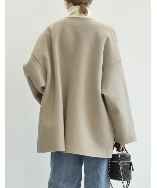 Re:EDIT（リエディ）の「[2WAY]リバーシブルフェイクウールorシープライクボアノーカラーミドルコート（ノーカラージャケット・レディース・モカ/ブラック/グレー/ライトベージュ・MEDIUM/LARGE）」の18枚目の写真