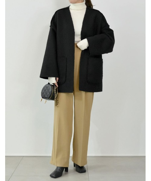 Re:EDIT（リエディ）の「[2WAY]リバーシブルフェイクウールorシープライクボアノーカラーミドルコート（ノーカラージャケット・レディース・モカ/ブラック/グレー/ライトベージュ・MEDIUM/LARGE）」の6枚目の写真