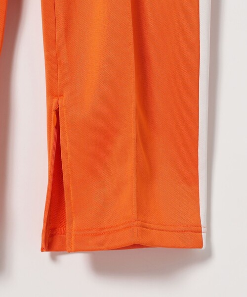 Ray BEAMS（レイビームス）の「PUMA × Ray BEAMS / 別注 T7トラックパンツ（その他パンツ・レディース・オレンジ/オフホワイト・MEDIUM/SMALL）」の10枚目の写真