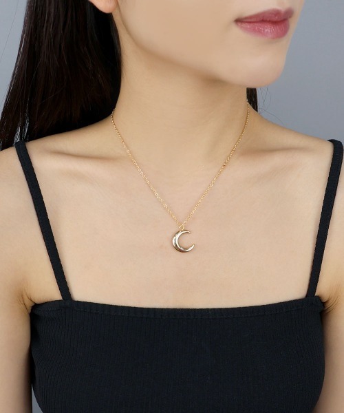 セール】【金属アレルギー対応】 クレセントムーン ネックレス