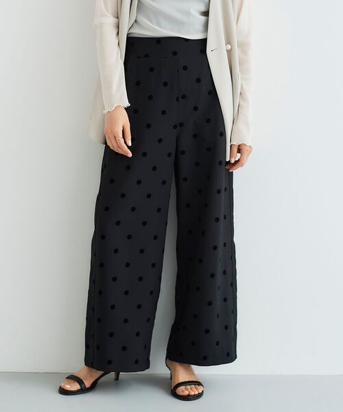le.coeur blanc(ルクールブラン)の「ドットワイドパンツ(その他パンツ・レディース・ブラック系その他/グレー系その他・38/36)」の2枚目の写真