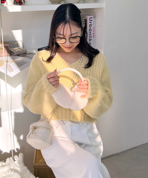 ROYAL PARTY（ロイヤルパーティー）の「フワフワカラーニットトップス（ニット/セーター・レディース・イエロー/ピンク/パープル/オフホワイト・FREE）」の3枚目の写真