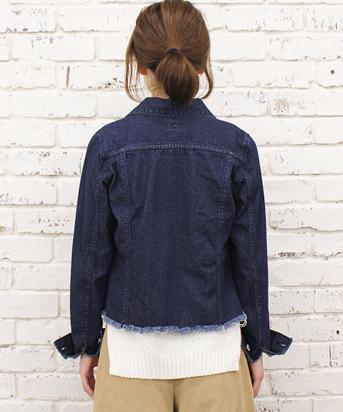 CIAOPANIC（チャオパニック）の「【Ciaopanic】　裾断ち切りＧジャン（デニムジャケット・レディース・ブルー/インディゴブルー・FREE）」の5枚目の写真