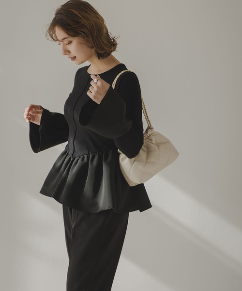 rectangle（レクタングル）の「フレアスリーブペプラムカットソー（Tシャツ/カットソー・レディース・オフホワイト/ブラック・FREE）」の15枚目の写真