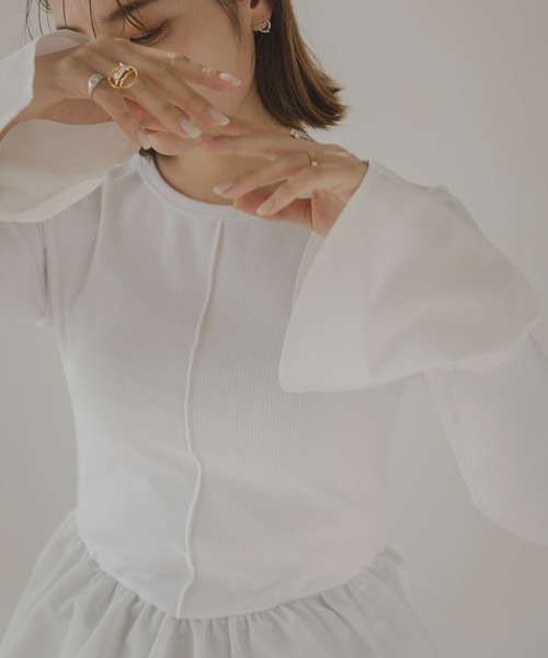 rectangle（レクタングル）の「フレアスリーブペプラムカットソー（Tシャツ/カットソー・レディース・オフホワイト/ブラック・FREE）」の3枚目の写真