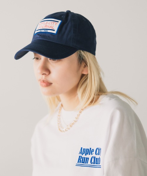 PARROTT CANVAS(パロットキャンバス)の「PARROTT CANVAS/パロットキャンバス Apple City journal Cap キャップ(キャップ・レディース・ホワイト/ネイビー・FREE)」の2枚目の写真