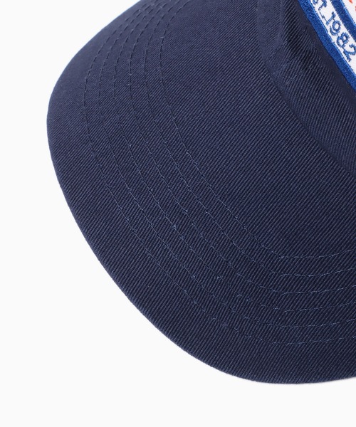 PARROTT CANVAS(パロットキャンバス)の「PARROTT CANVAS/パロットキャンバス Apple City journal Cap キャップ(キャップ・レディース・ホワイト/ネイビー・FREE)」の5枚目の写真