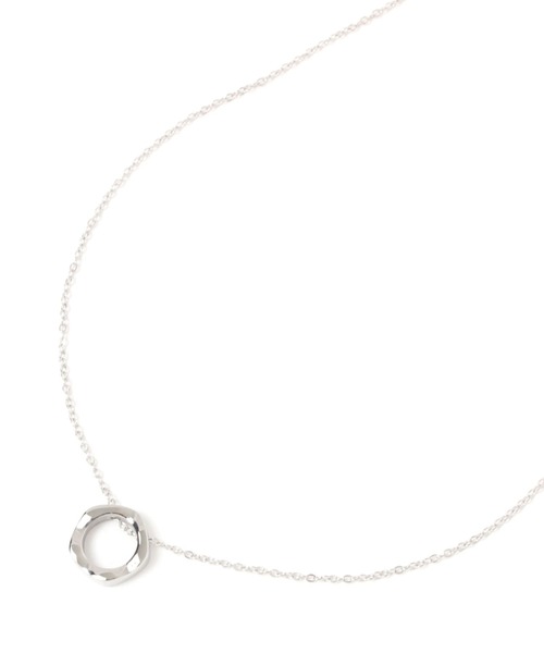 BAYFLOW(ベイフロー)の「ステンレスサークルワントップネックレス(ネックレス・レディース・イエロー/ライトグレー・FREE)」の2枚目の写真