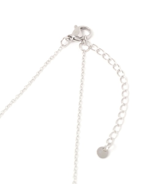 BAYFLOW(ベイフロー)の「ステンレスサークルワントップネックレス(ネックレス・レディース・イエロー/ライトグレー・FREE)」の6枚目の写真