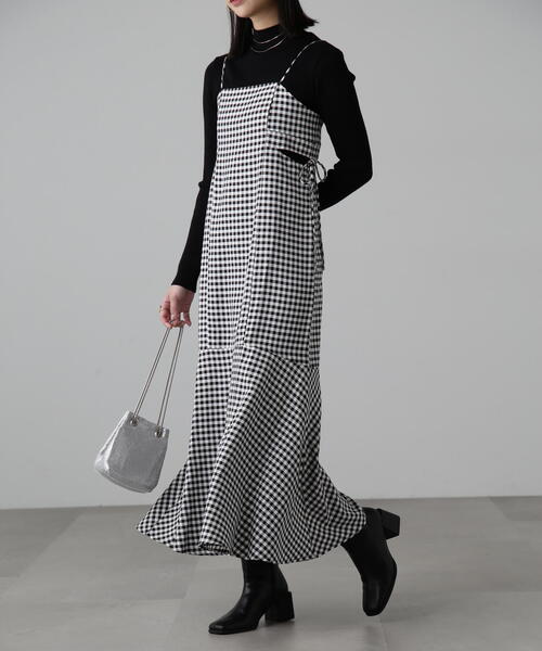 FREE'S MART（フリーズマート）の「サイドカットマーメイドキャミワンピース（ワンピース・レディース・グリーン系その他/ブラック/ブラック系その他・SMALL/MEDIUM）」の16枚目の写真