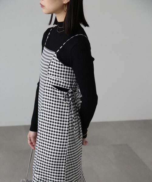 FREE'S MART（フリーズマート）の「サイドカットマーメイドキャミワンピース（ワンピース・レディース・グリーン系その他/ブラック/ブラック系その他・SMALL/MEDIUM）」の19枚目の写真