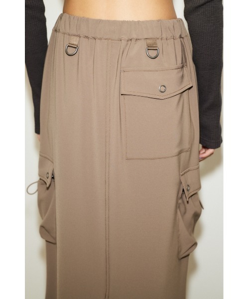 THROW by SLY（スローバイスライ）の「THROW WOVEN CARGO COLUMN SK ウーブン カーゴ コラム スカート（スカート・レディース・ブラック/ライトブラウン・0/1）」の11枚目の写真