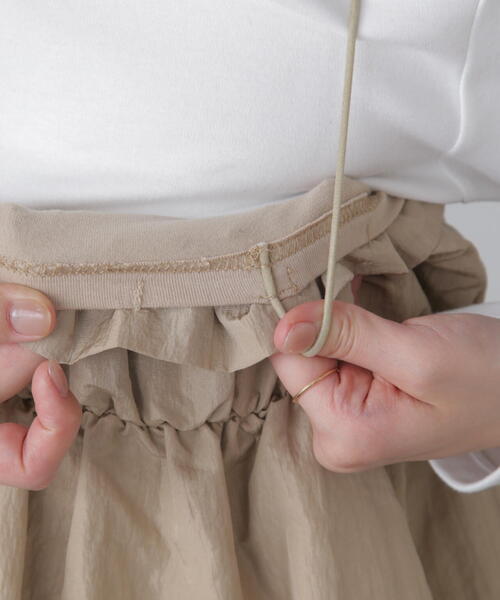 FREE'S MART（フリーズマート）の「◆シャイニーキャミソールビスチェ（シャツ/ブラウス・レディース・ブラック/ホワイト/レッド/ベージュ・FREE）」の14枚目の写真