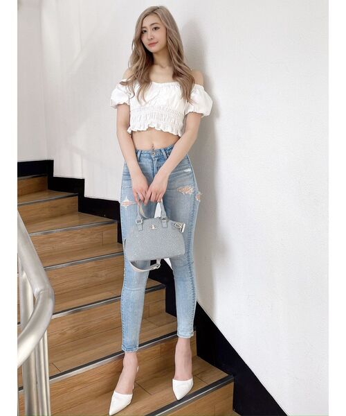 GYDA（ジェイダ）の「Symmetry GYDAチャームオフショルブラウス（シャツ/ブラウス・レディース・オフホワイト/ブラック/レッド/その他1・FREE）」の8枚目の写真