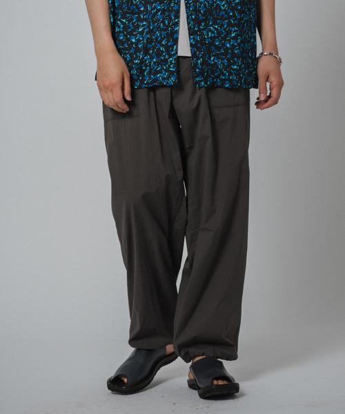 EDIFICE（エディフィス）の「ドライナイロン ラウンドベイカーパンツ（その他パンツ・メンズ・ネイビー/ブラック/チャコールグレー・MEDIUM/LARGE）」の21枚目の写真