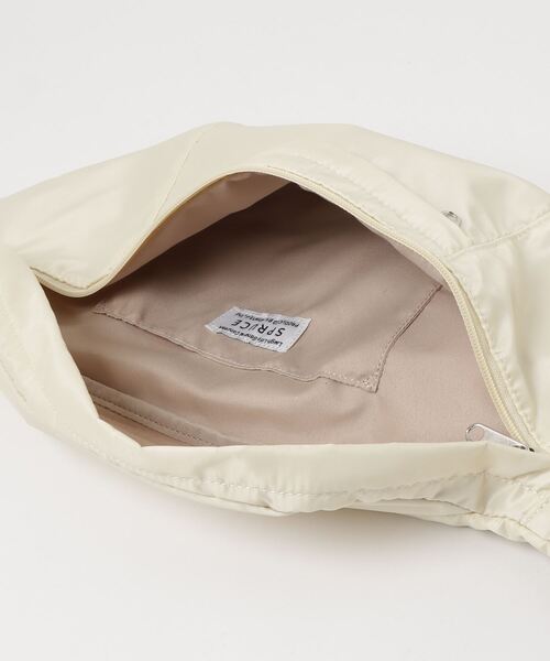 SPRUCE（スプルース）の「EM:アピアボディバッグ 軽量 約220g（ボディバッグ/ウエストポーチ・レディース・ブラック/アイボリー/ベージュ/カーキ・FREE）」の10枚目の写真