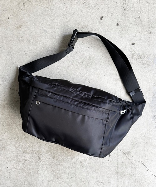 SPRUCE（スプルース）の「EM:アピアボディバッグ 軽量 約220g（ボディバッグ/ウエストポーチ・レディース・ブラック/アイボリー/ベージュ/カーキ・FREE）」の12枚目の写真